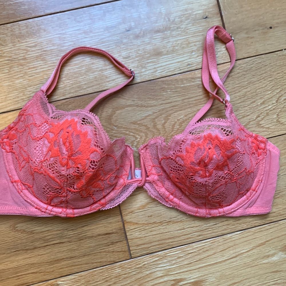 VTG Very Sexy Victoria secret coral lace 34 B Push Up w/o Padding